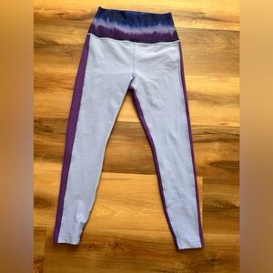 Peloton Sundays With Love Purple Color block Leggings Size Small